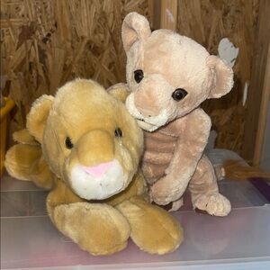 Adorable Plush Lion and Cub Set